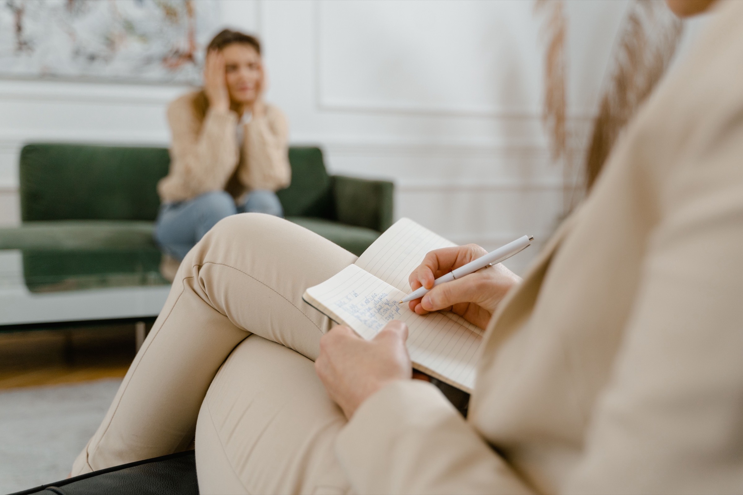 A family member talking through senior-care decisions with a licensed EverHome advisor
